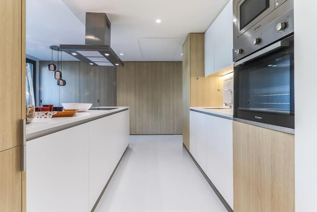 Marques Pombal 2 Bed Apartment Lisbon